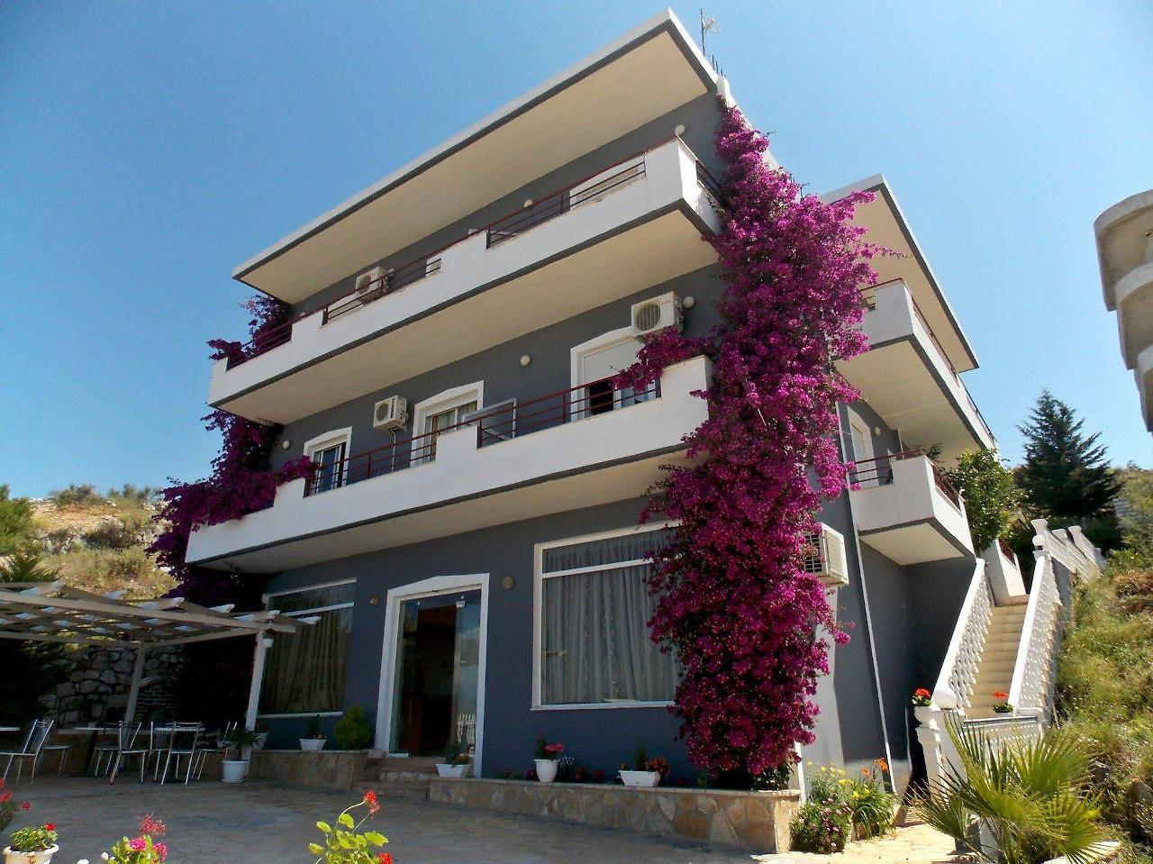 Villa Doka Sarandë Exteriör bild